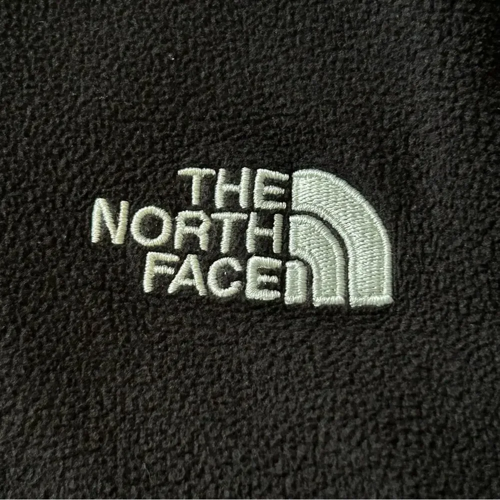 The North Face TKA Glacier 1/4 Zip Fleece Pullover Black Medium
